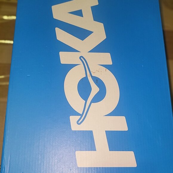 HOKA CRESCENDO MD 2 BRAND NEW WITH BOX, SIZE US 11.5